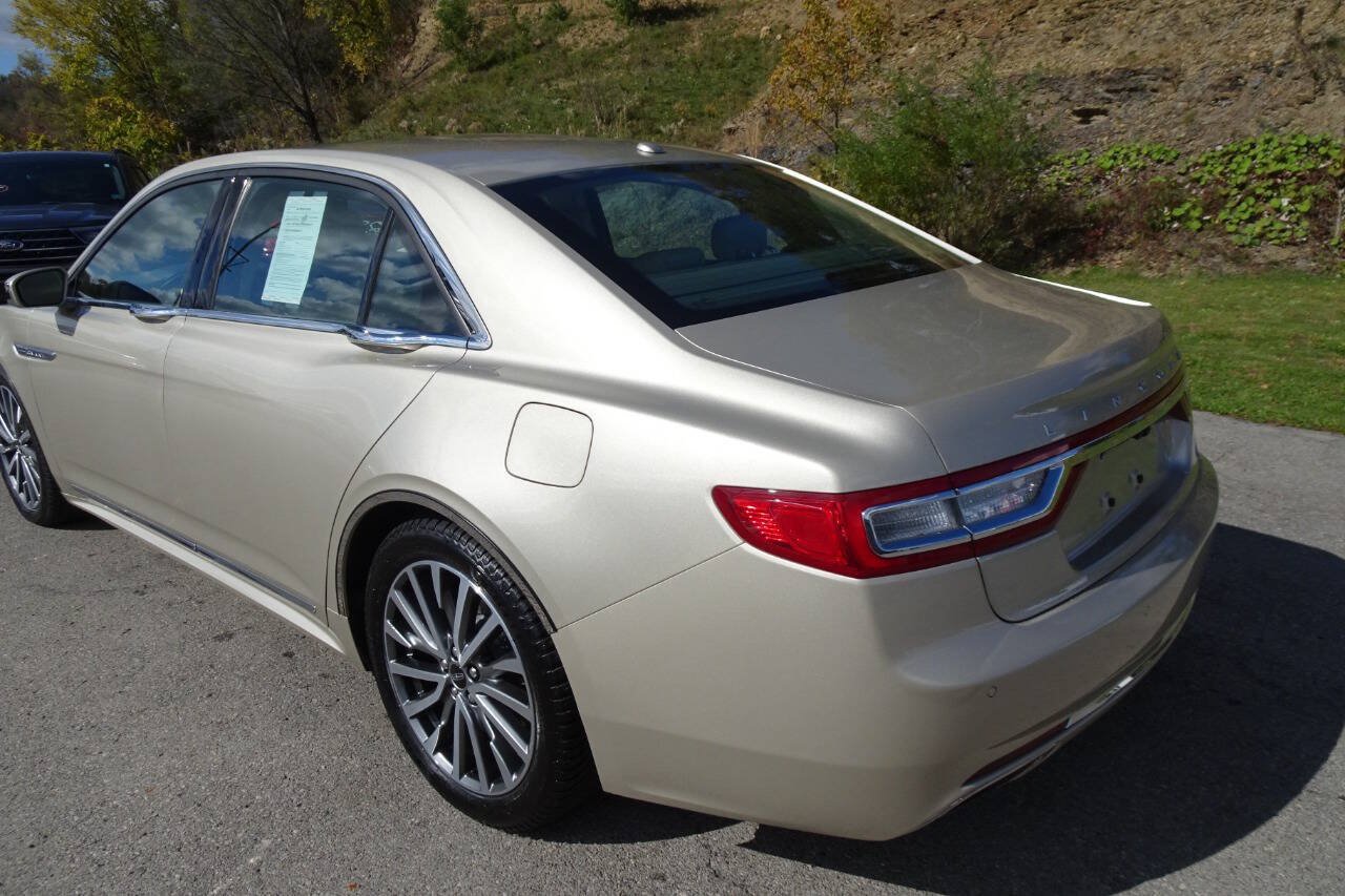 Used 2017 Lincoln Continental Select AWD/4WD image 8