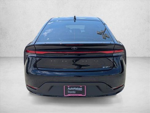 New 2026 Toyota Prius LE FWD image 8