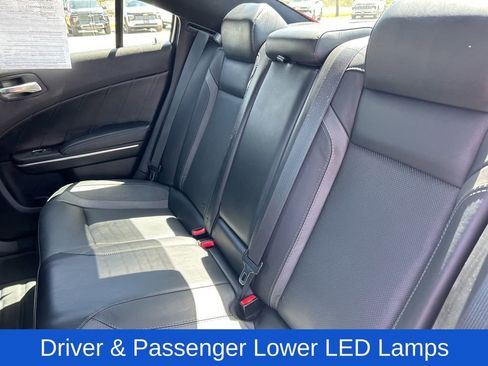 Used 2015 Dodge Charger SXT w/ AWD Premium Group image 32