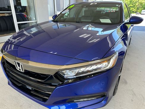 Used 2019 Honda Accord Sport image 1