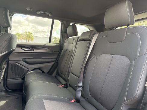 New 2026 Jeep Grand Cherokee Laredo RWD image 29