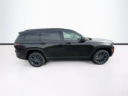 New 2026 Jeep Grand Cherokee L Limited AWD/4WD image 11