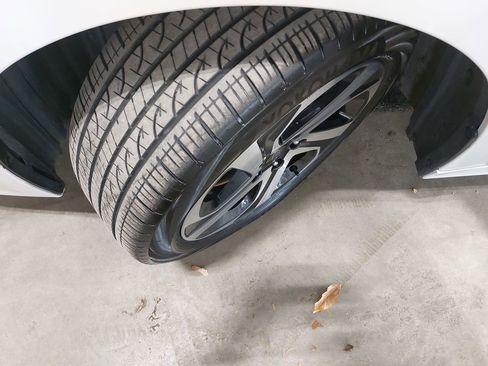 Used 2022 Subaru Legacy Limited image 46