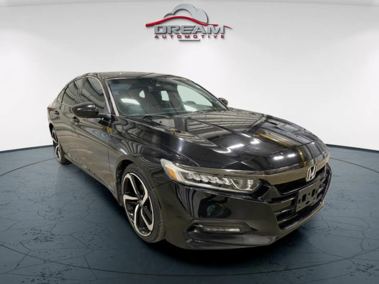 Used 2018 Honda Accord Sport image 1