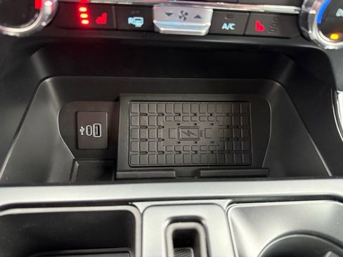 New 2025 Ford F150 XLT w/ Equipment Group 303A High image 43