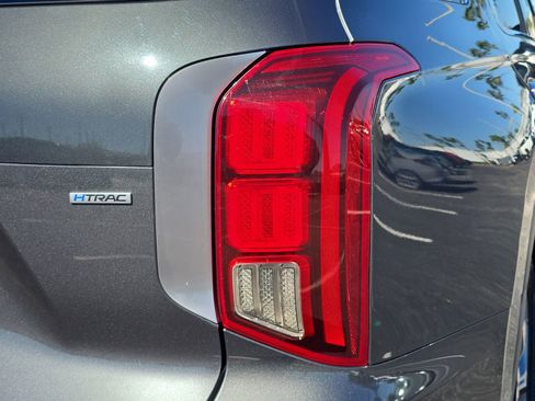 Used 2020 Hyundai Palisade SEL w/ Convenience Package image 8