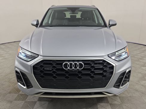 Used 2024 Audi Q5 2.0T Premium Plus w/ Premium Plus Package AWD/4WD image 2
