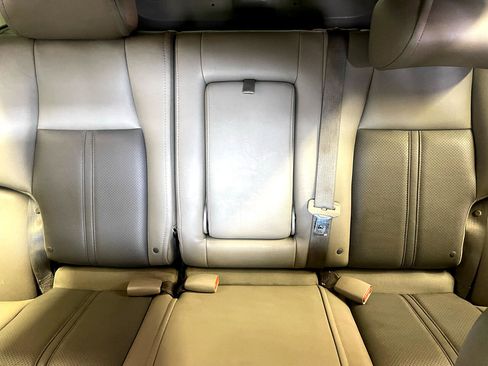 Used 2005 Jeep Grand Cherokee Limited image 26