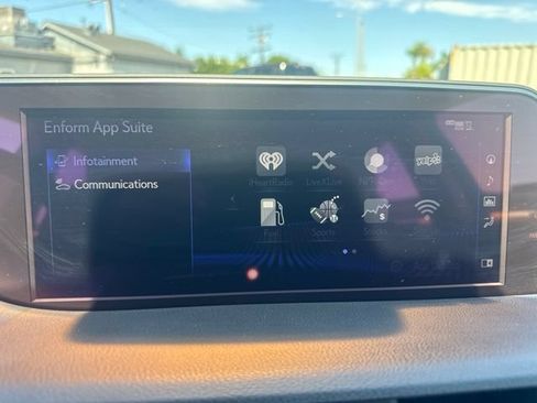 Used 2019 Lexus ES 300h w/ Accessory Package 2 FWD image 34