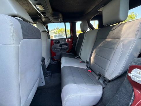 Used 2007 Jeep Wrangler Unlimited X image 13