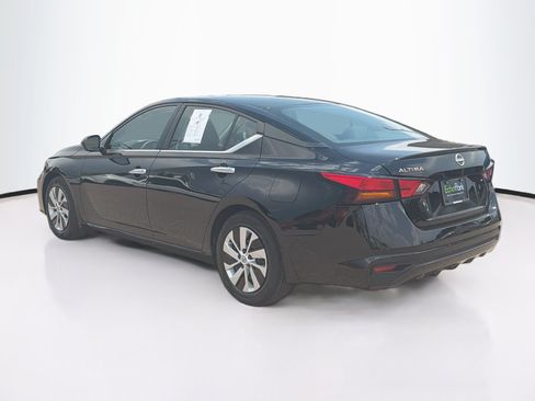 Used 2023 Nissan Altima 2.5 S FWD image 5