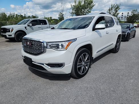 Used 2018 GMC Acadia Denali AWD/4WD image 1