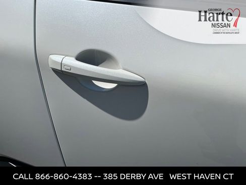 Used 2023 Nissan Rogue SV w/ SV Premium B Package AWD/4WD image 9