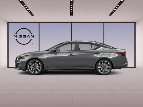 New 2026 Nissan Altima 2.5 SV w/ SV Premium Package AWD/4WD image 9