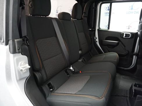 Used 2023 Jeep Gladiator Mojave w/ Trailer Tow Package image 14