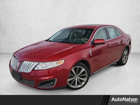 Used 2009 Lincoln MKS image 1