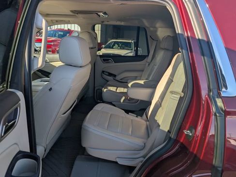 Used 2019 GMC Yukon Denali w/ Denali Ultimate Package image 10