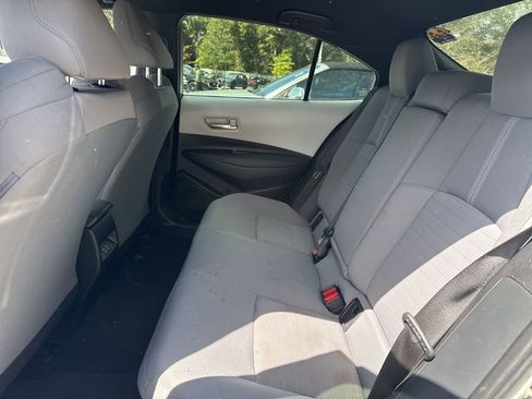 Used 2024 Toyota Corolla SE image 18