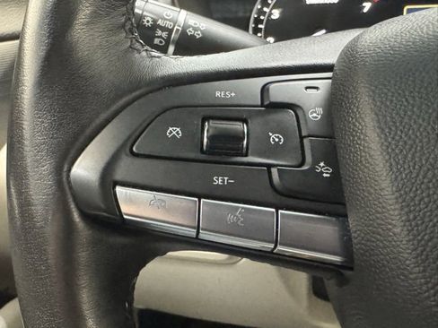 Used 2022 Cadillac CT4 Luxury image 16