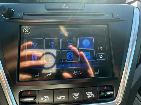 Used 2016 Acura MDX SH-AWD image 17