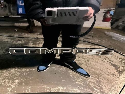 Used 2022 Jeep Compass Latitude w/ Convenience Group image 8