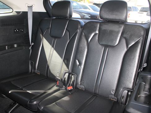 Used 2023 Kia Sorento SX image 31