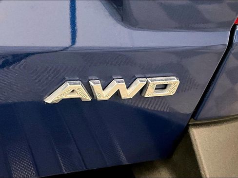 Used 2023 Ford Maverick Lariat w/ Lariat Luxury Package AWD/4WD image 9