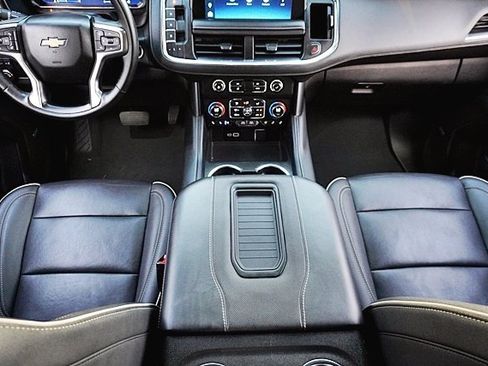 Used 2024 Chevrolet Tahoe Premier image 25