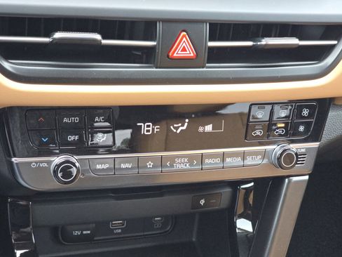 New 2026 Kia Seltos EX w/ EX Sunroof Package image 15