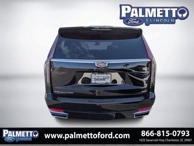 Used 2023 Cadillac Escalade Premium Luxury AWD/4WD image 4