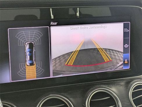 Used 2018 Mercedes-Benz E 300 image 25