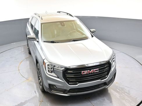 Used 2023 GMC Terrain SLE w/ Driver Convenience Package AWD/4WD image 44