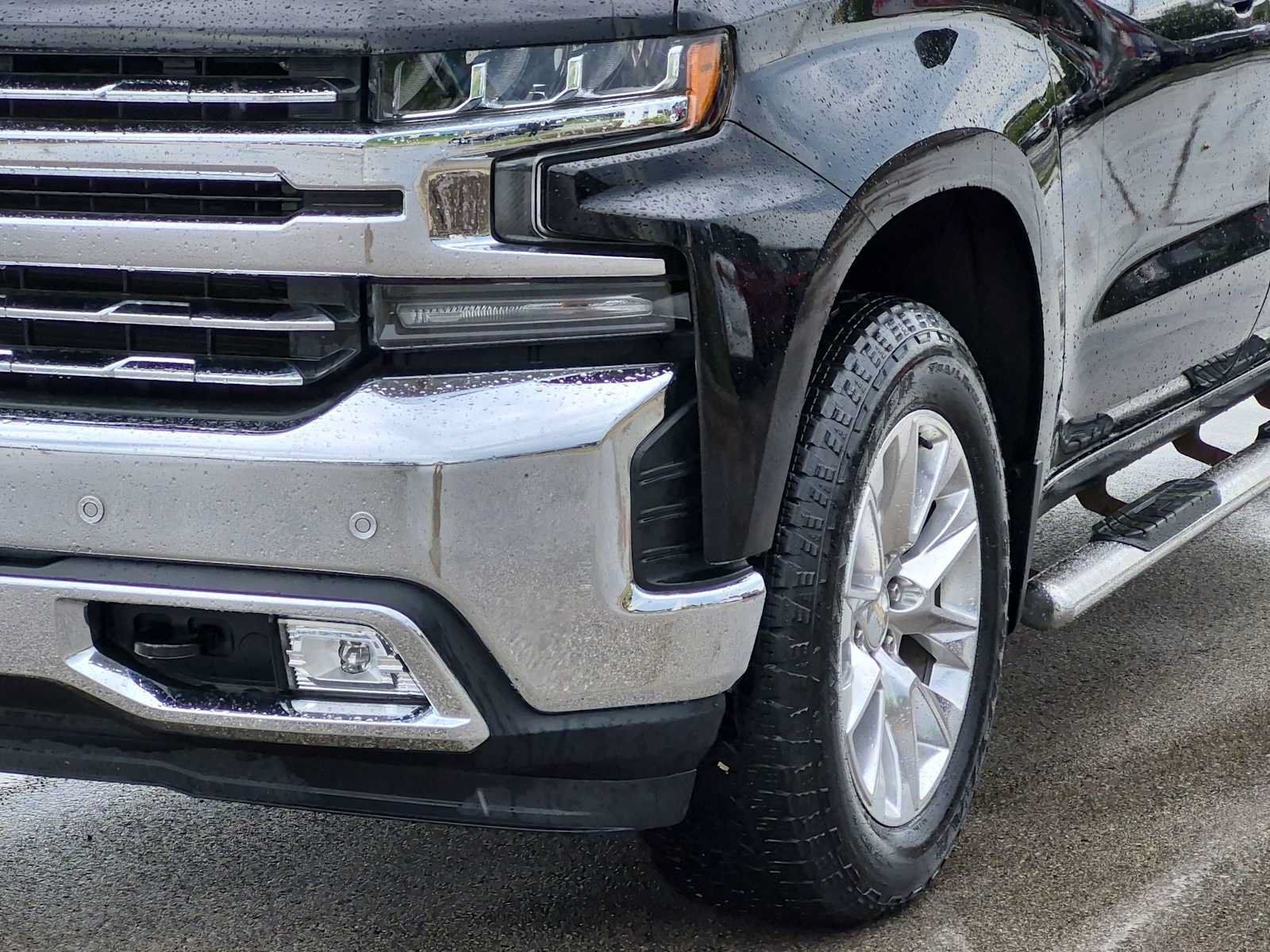 Used 2019 Chevrolet Silverado 1500 LTZ w/ LTZ Plus Package AWD/4WD image 11