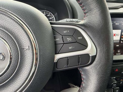 Used 2021 Jeep Renegade Trailhawk w/ Sun & Sound Group image 28