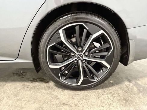 Used 2023 Nissan Altima 2.5 SR w/ SR Premium Package FWD image 8