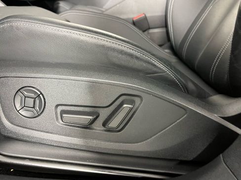 Used 2023 Audi Q4 e-tron Premium Plus w/ Premium Plus image 24