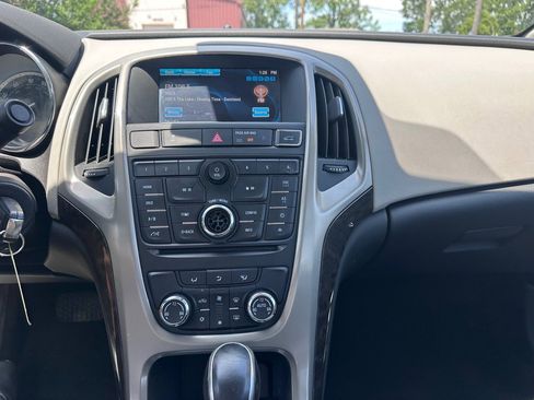 Used 2016 Buick Verano FWD image 12