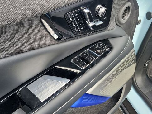 Used 2026 Cadillac Optiq V image 22