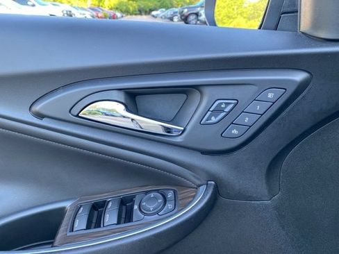 Used 2024 Chevrolet Malibu LT FWD image 18
