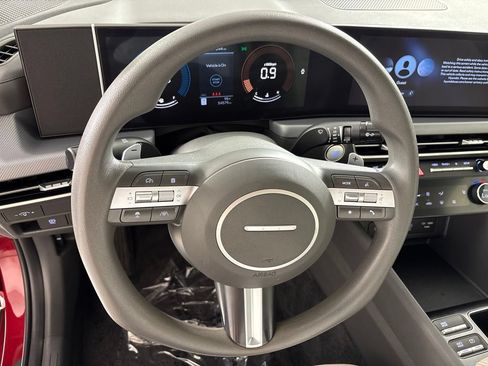 Used 2025 Hyundai Sonata SEL FWD image 27