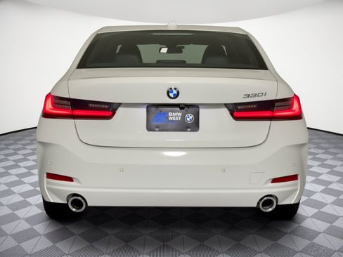 Used 2023 BMW 330i Sedan w/ Driving Assistance Package RWD image 11