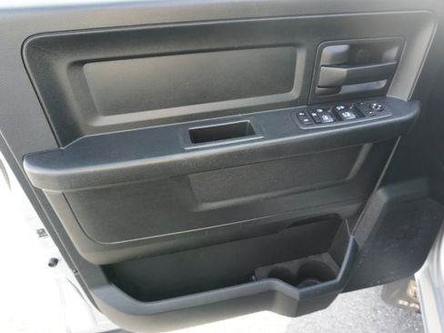 Used 2018 RAM 1500 Express image 13