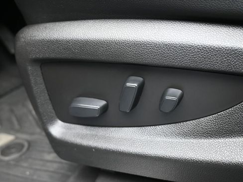 Used 2019 Chevrolet Tahoe Premier image 12