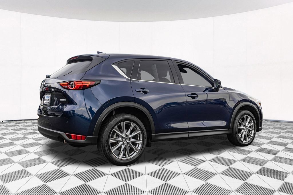 Used 2020 MAZDA CX-5 Signature AWD/4WD image 10