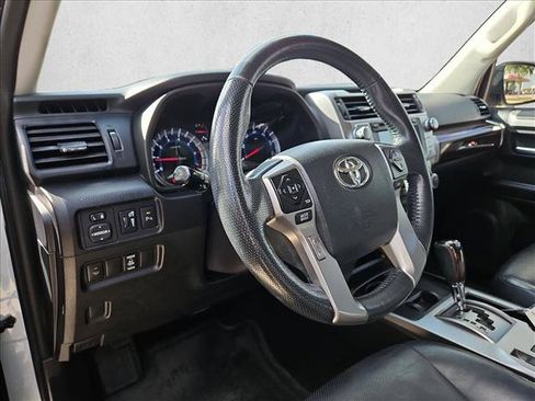 Used 2015 Toyota 4Runner Limited RWD image 10