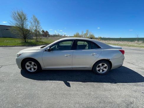 Used 2015 Chevrolet Malibu LS FWD image 51