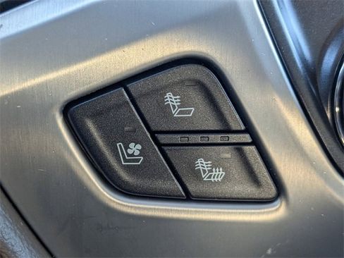 Used 2018 GMC Sierra 1500 SLT w/ SLT Premium Package image 25