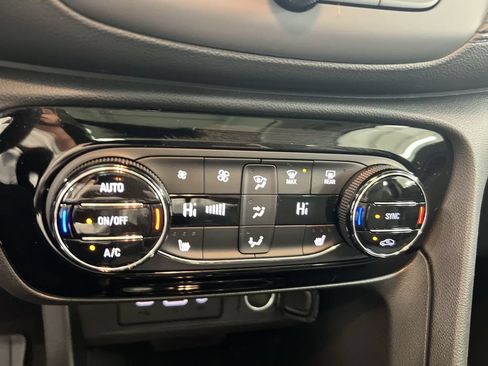 Used 2023 Buick Encore GX Select w/ Experience Buick Package FWD image 15