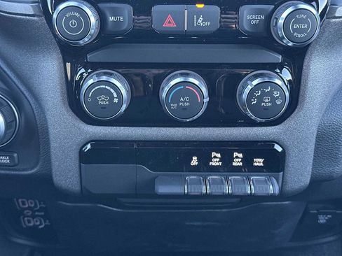 New 2026 RAM 1500 Classic Warlock image 16