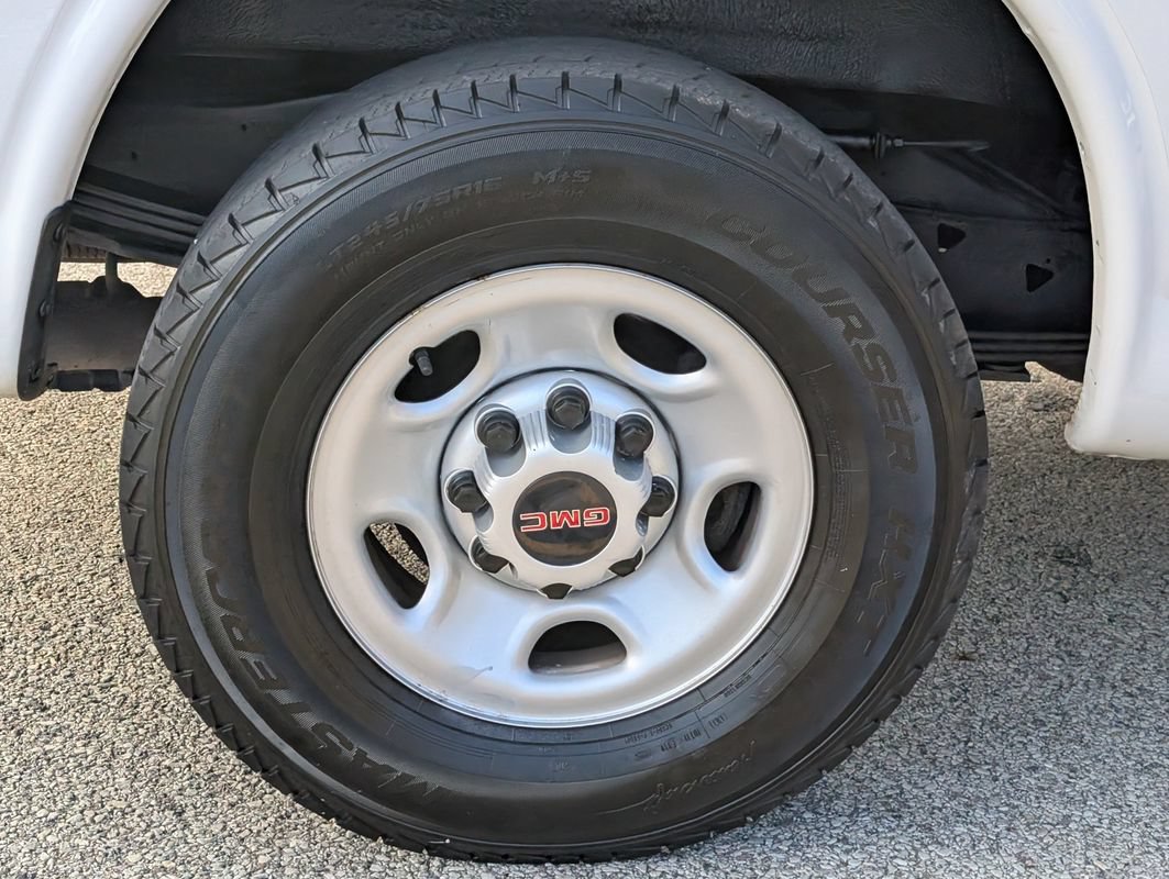 Used 2019 GMC Savana 2500 w/ Driver Convenience Package RWD image 14